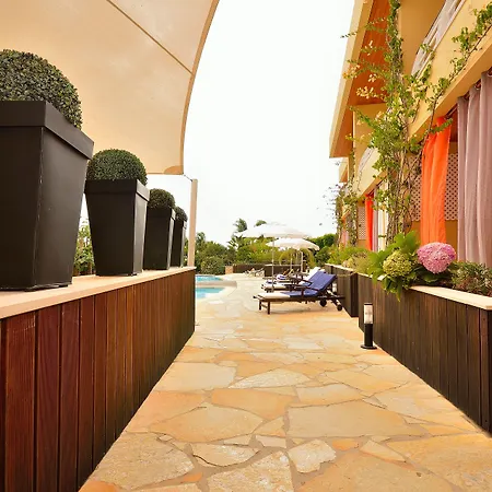Hotel apartamentowy Vila Luz