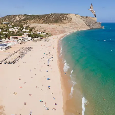 Ξενοδοχείο με διαμερίσματα Vila Luz 4*