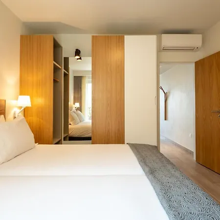 Aparthotel Aparthotel Vila Luz Luz