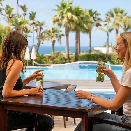 Aparthotel Vila Luz 4*